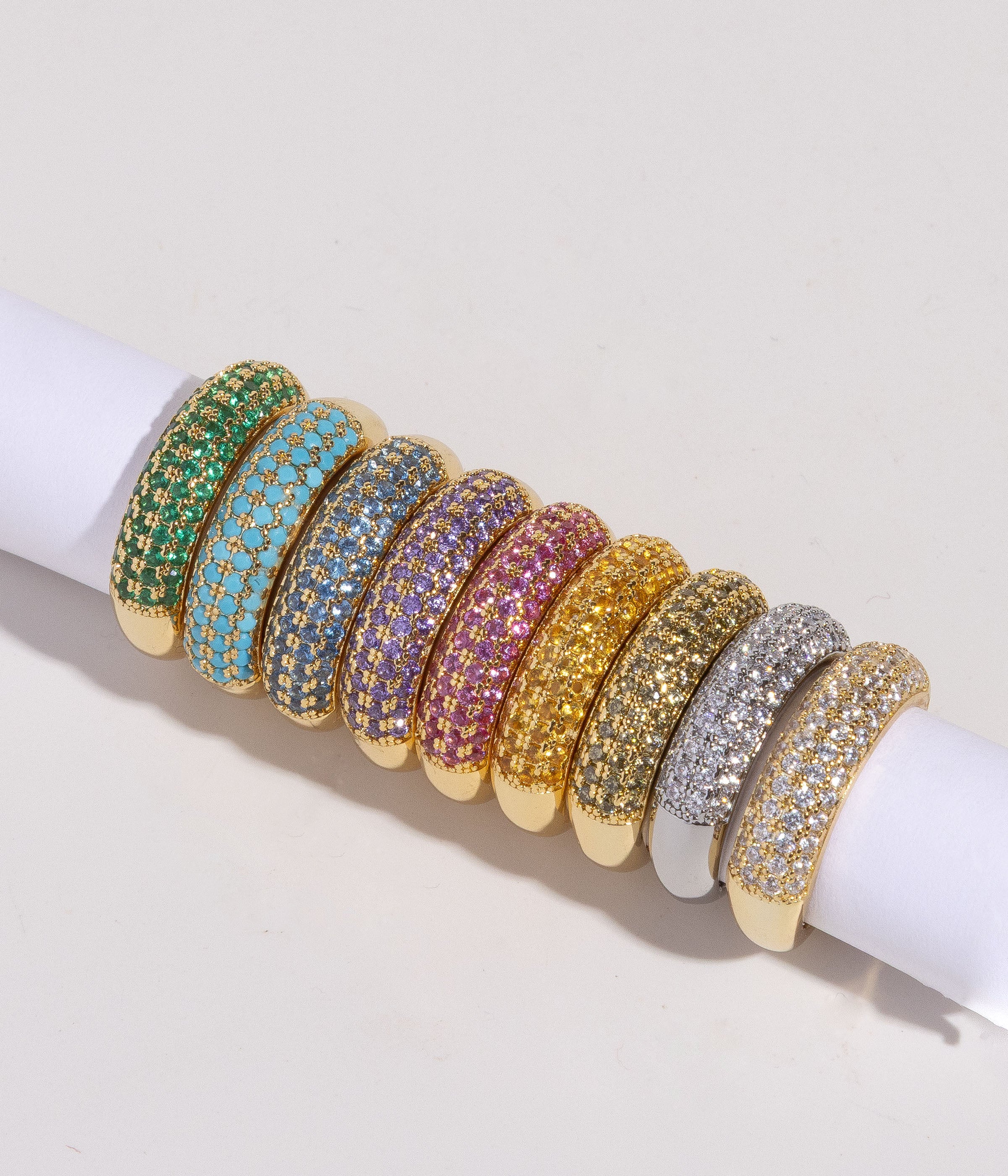 Veyra Ring in Silver