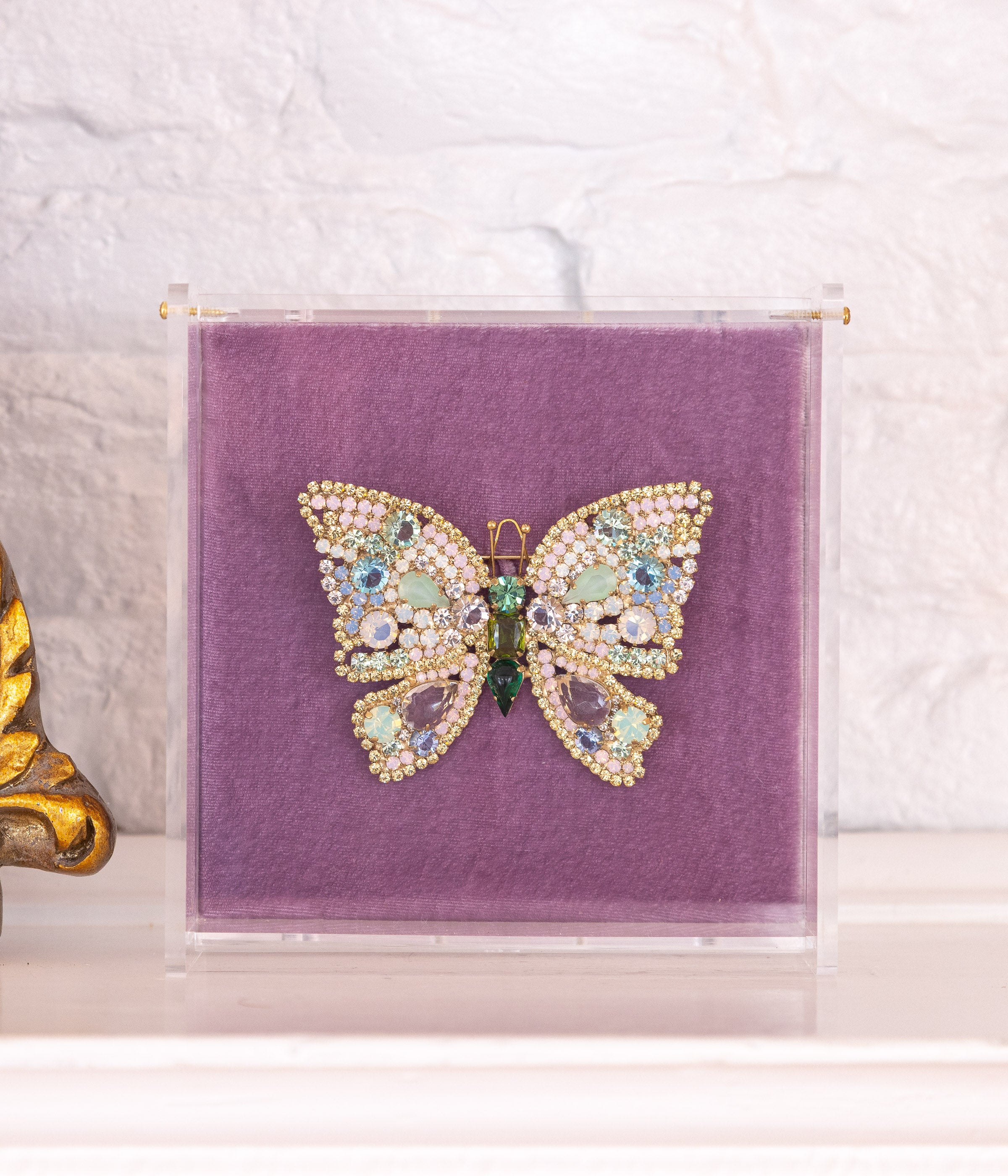 Large Butterfly in Chrysolite Opal / Rose Opal / Jonquil