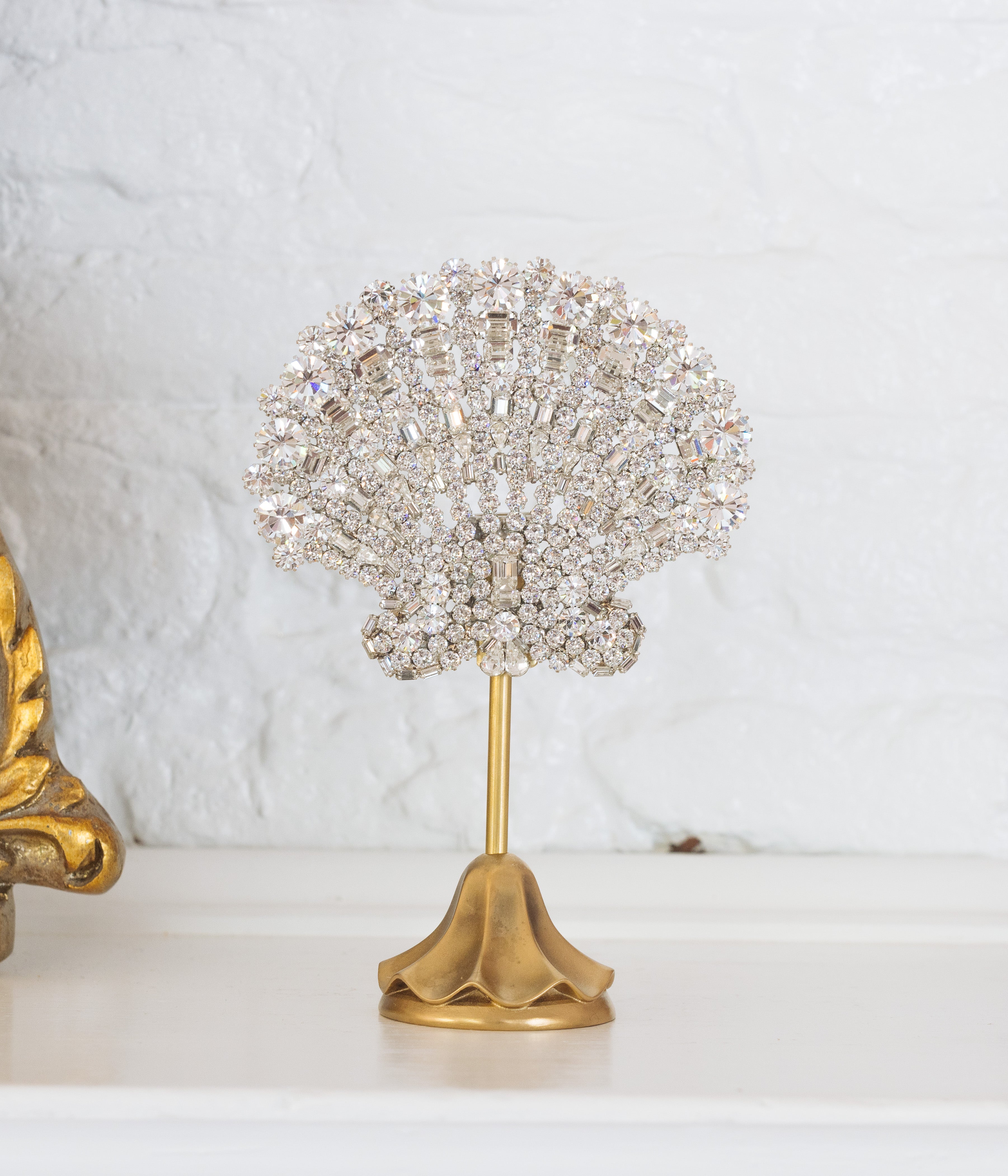 Small Scallop Shell Specimen in Crystal