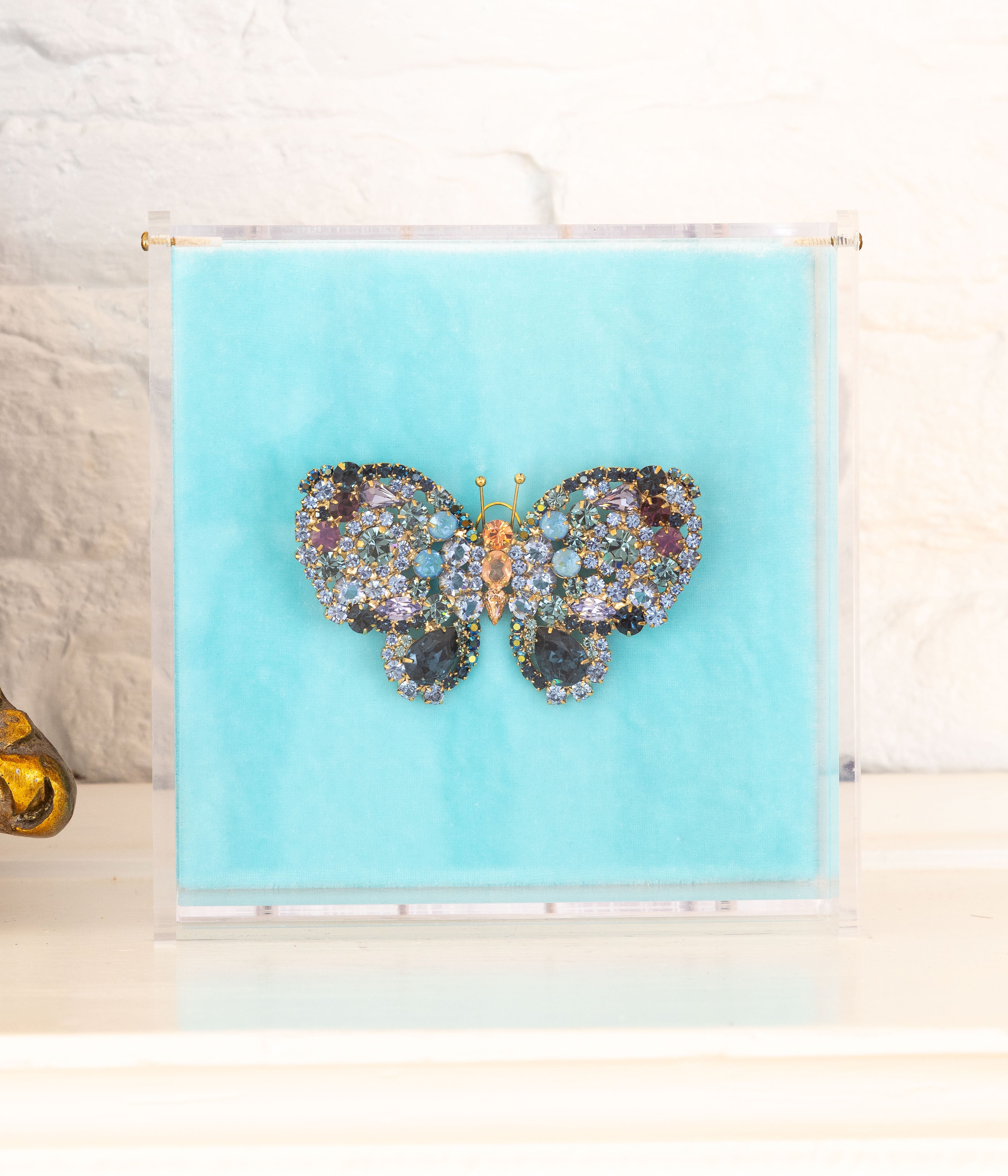 Medium Butterfly in Montana / Apricot / Light Sapphire