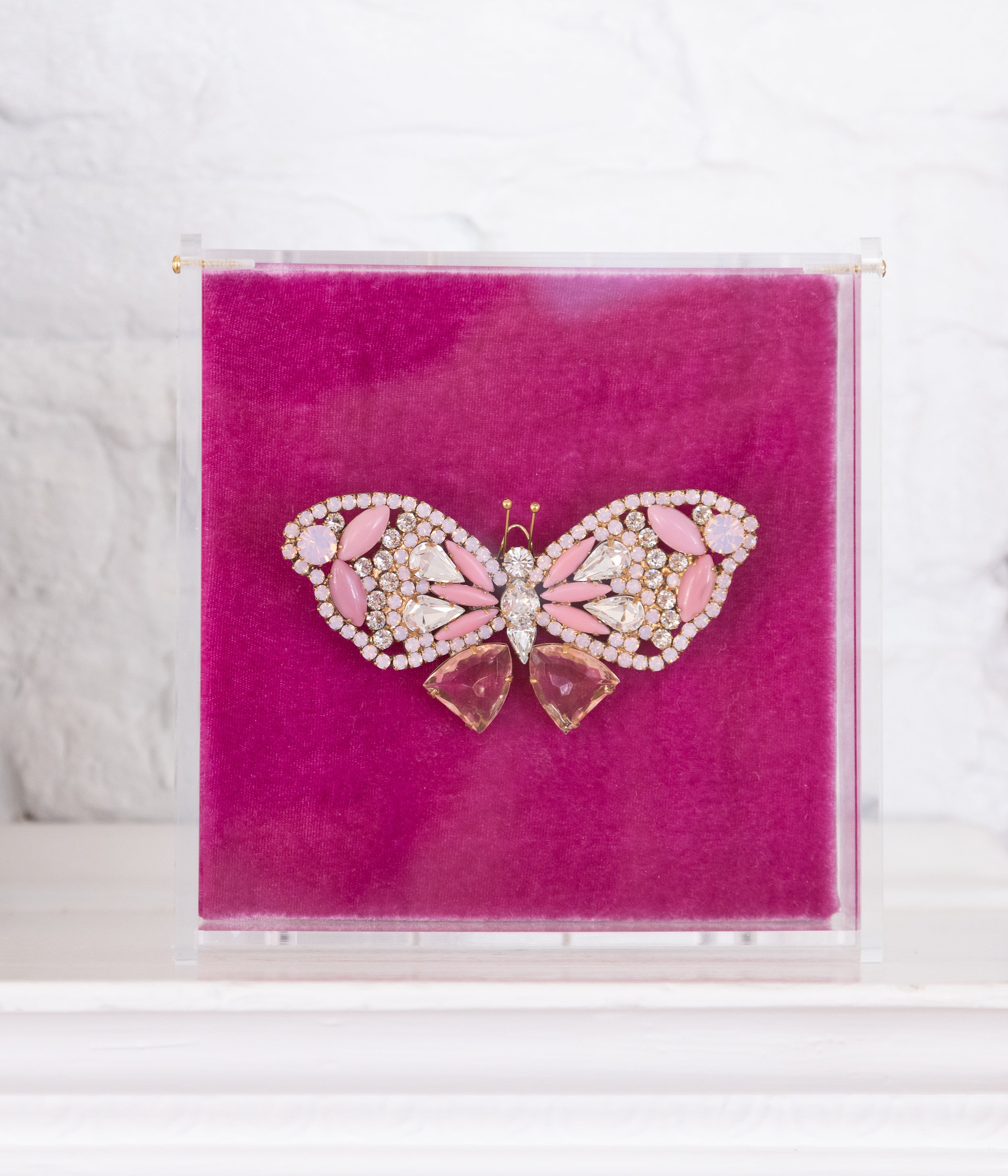 Large Butterfly in Rose Opal / Candy Pink / Crystal