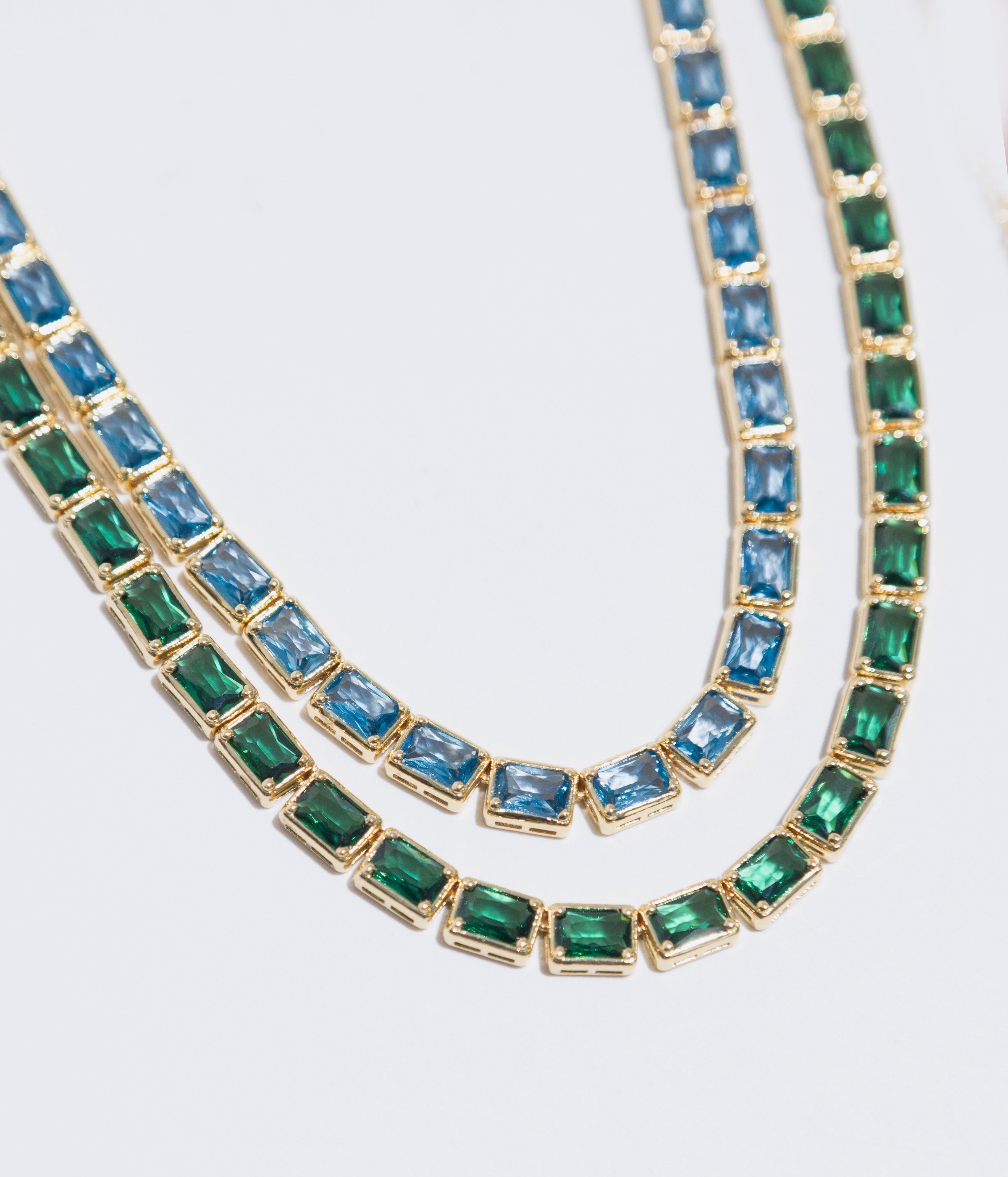 Liza Slider Necklace in Emerald