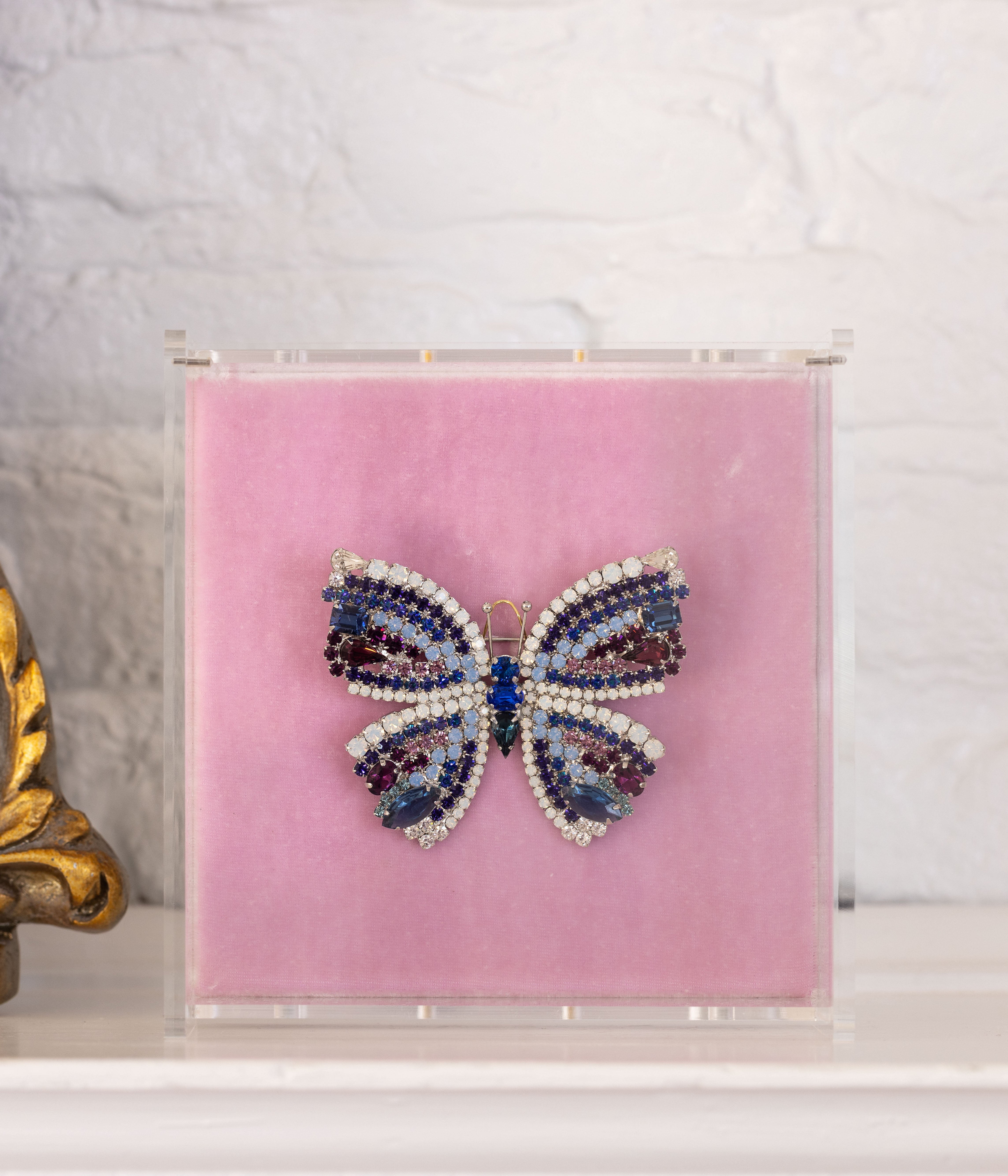 Large Butterfly in Montana / White Opal / Amethyst