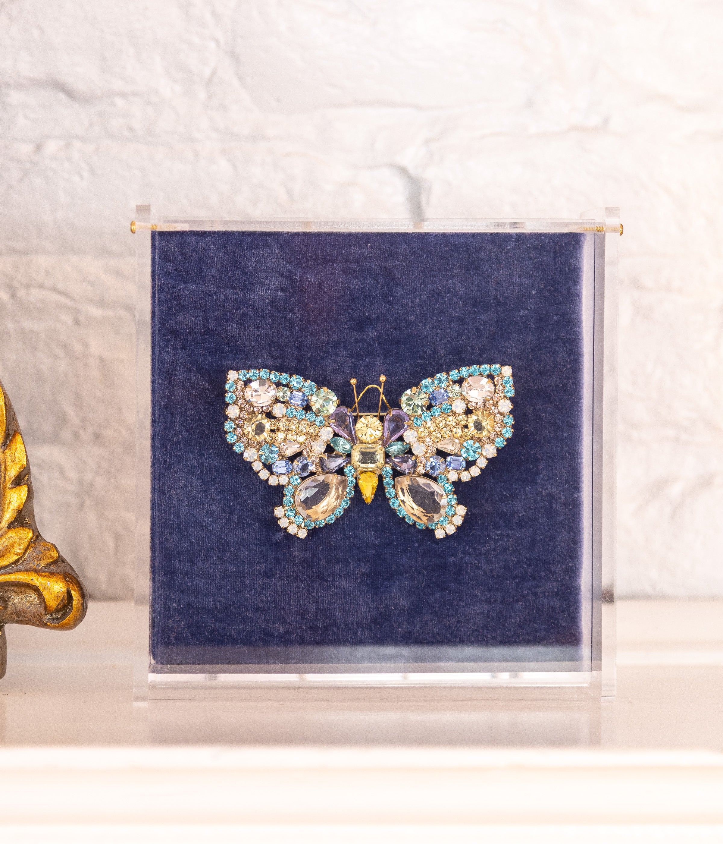 Large Butterfly in Aqua / Jonquil / Violet