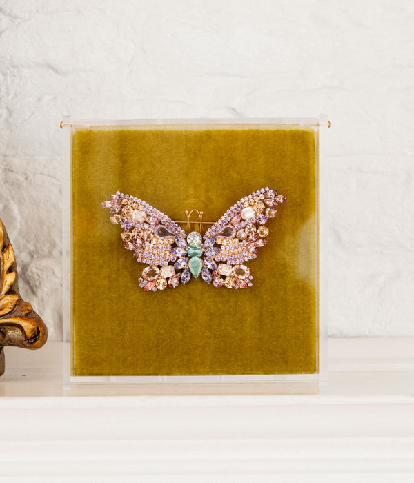 Large Butterfly in Violet / Aqua / Light Peach