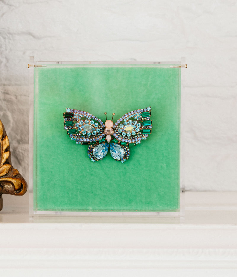 Medium Butterfly in Emerald / Light Sapphire