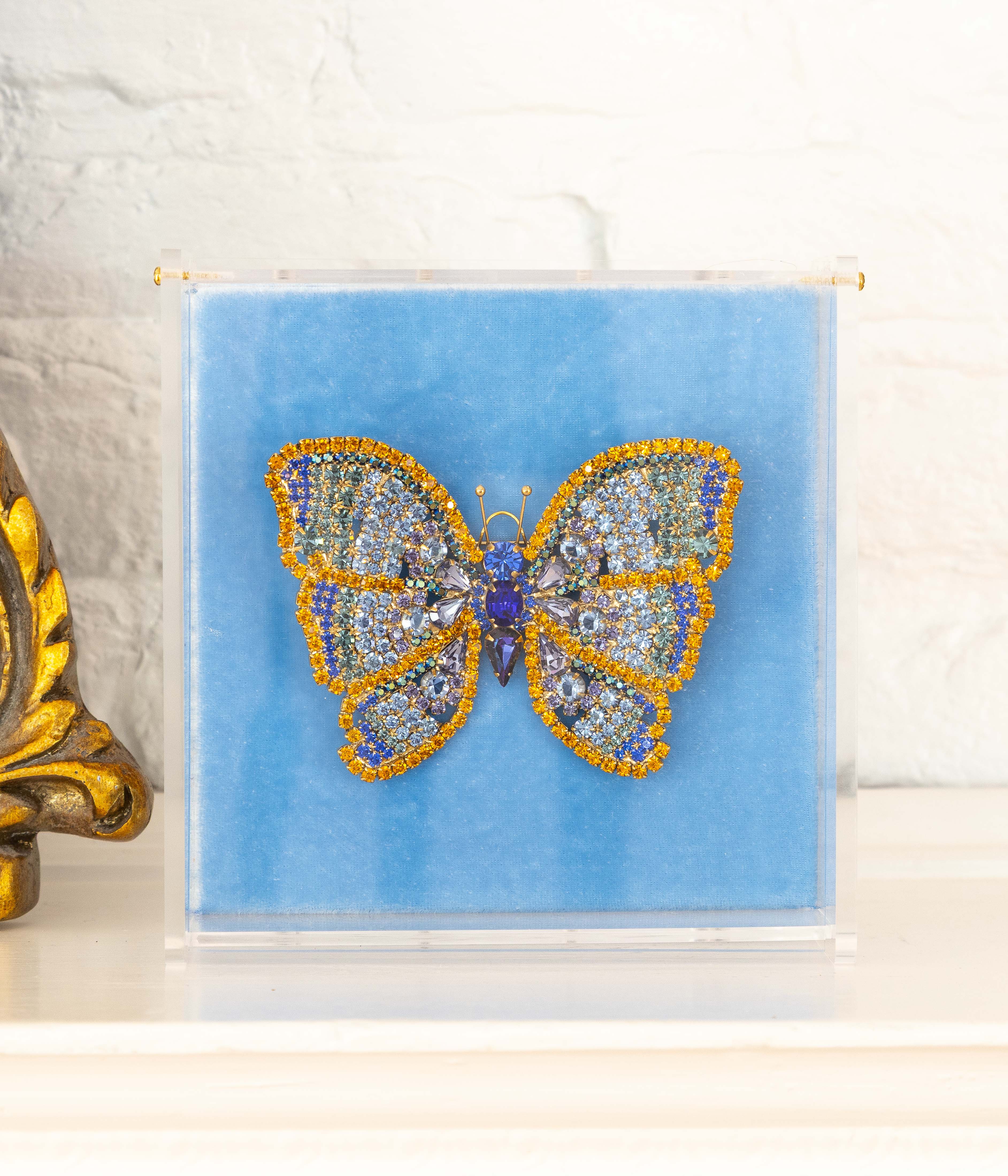 X-Large Butterfly in Topaz / Light Sapphire /  Sapphire
