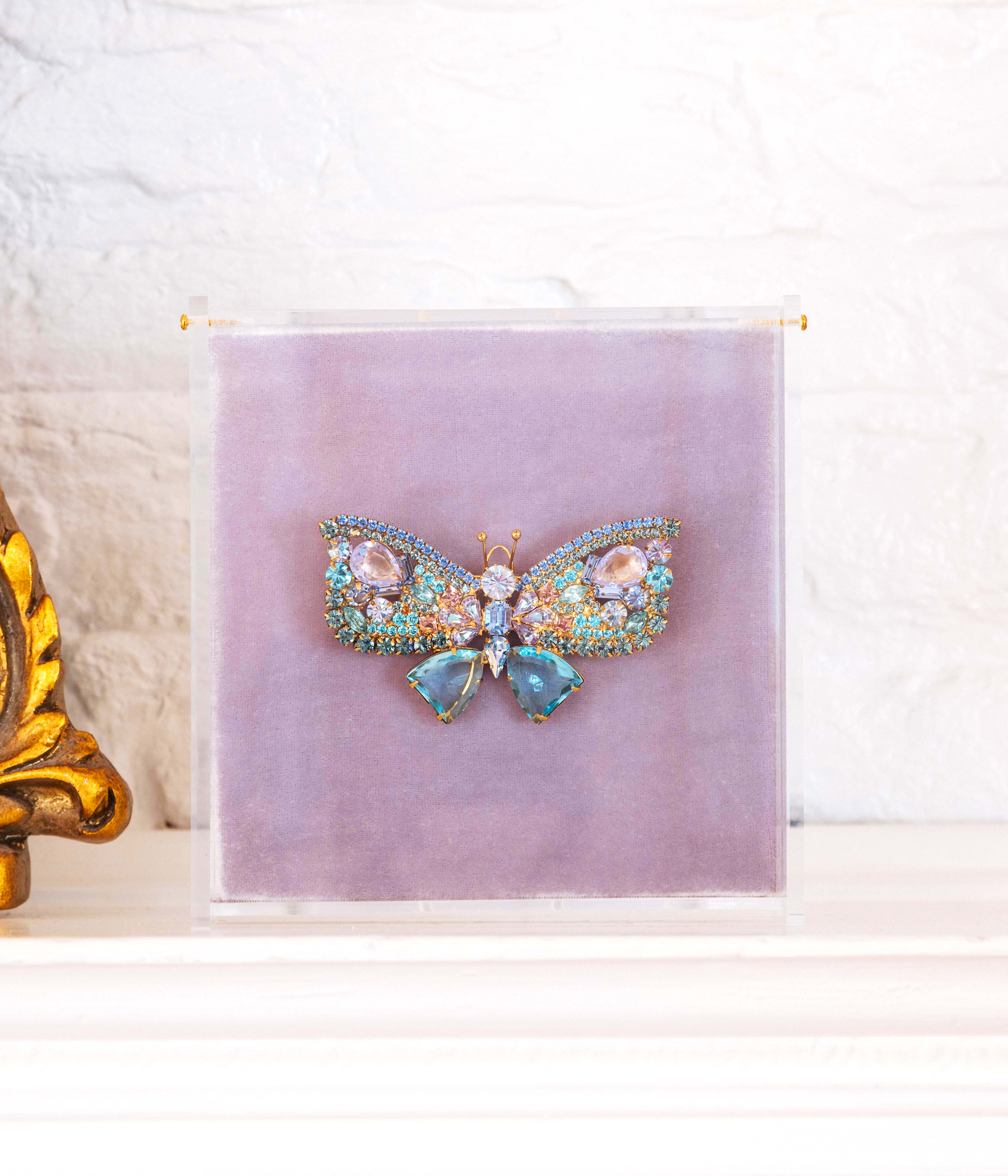 Small Butterfly in Aqua / Light Sapphire / Light Amethyst
