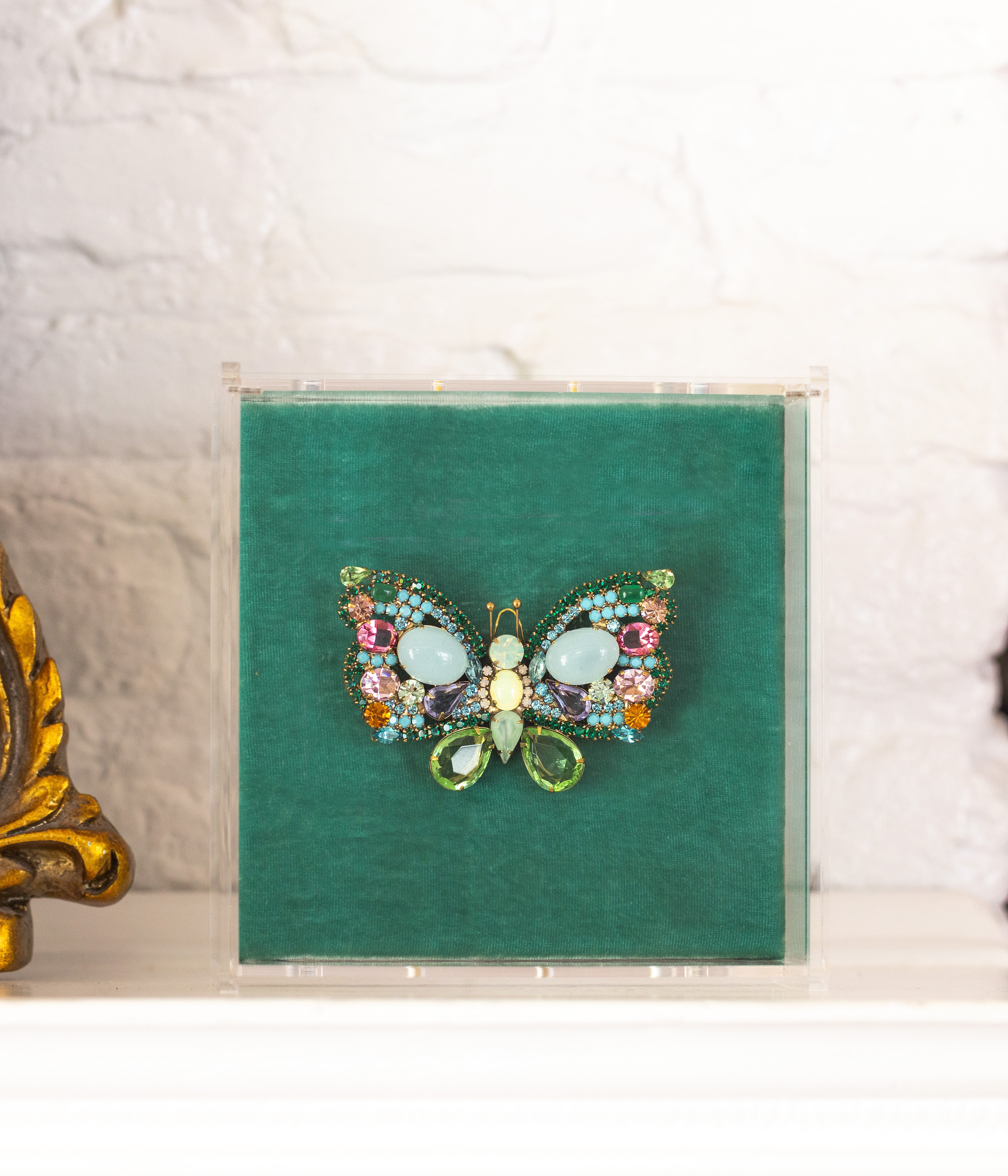 Large Butterfly in Peridot / Emerald / Aqua - Loren Hope