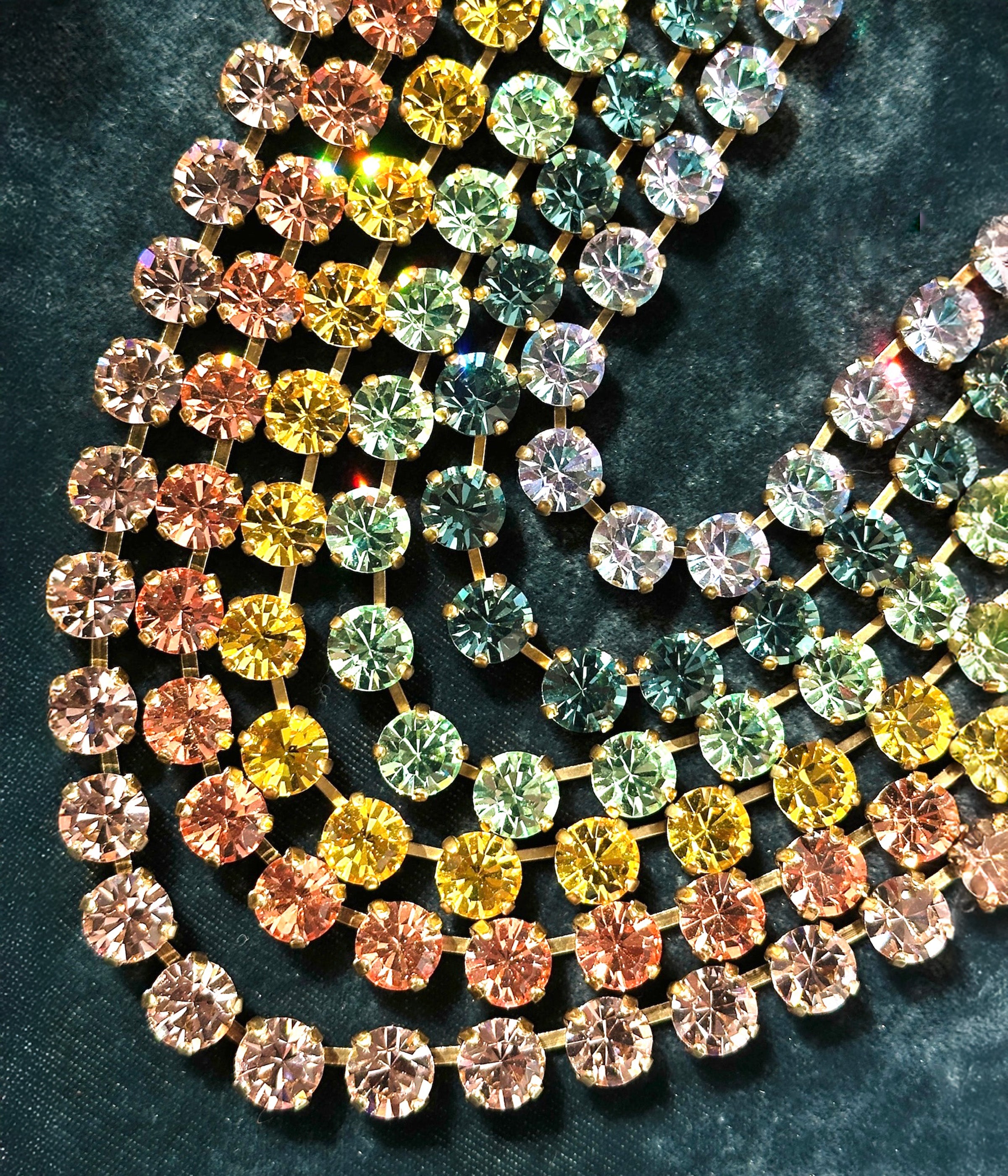 Arista Slider Necklace in Smoked Sapphire