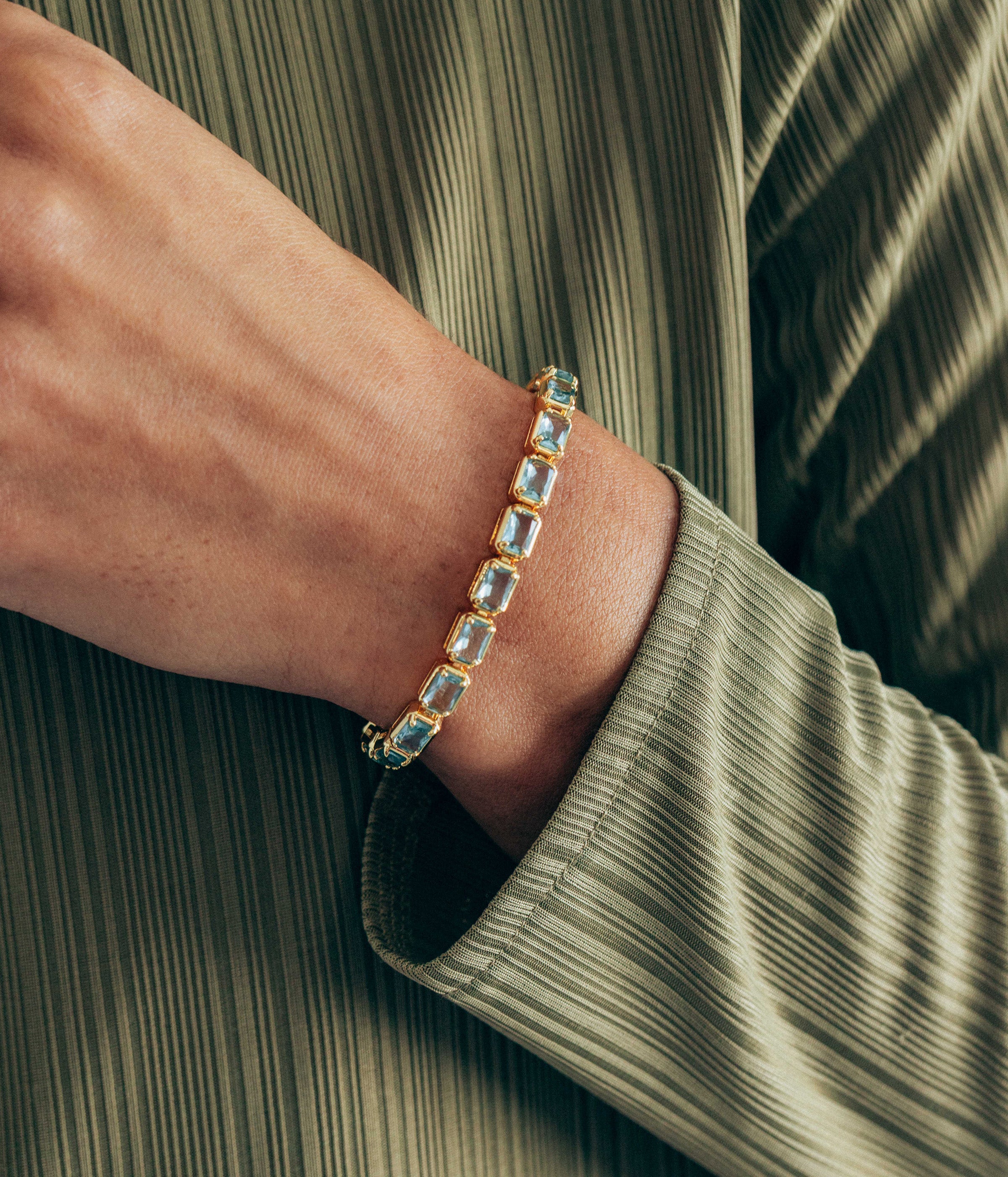 Liza Slider Bracelet in Aqua