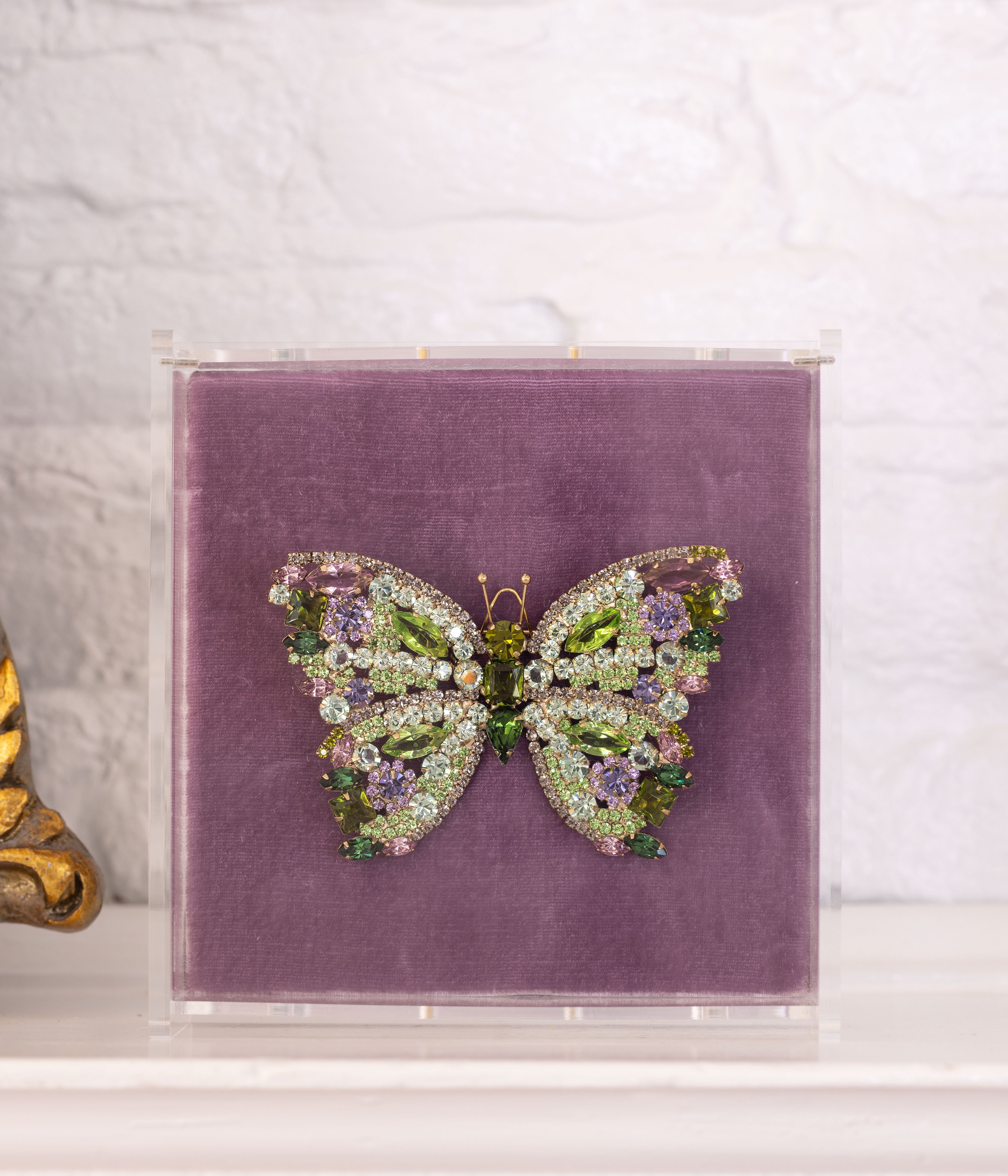 X-Large Butterfly in Olivine / Chrysolite / Light Amethyst
