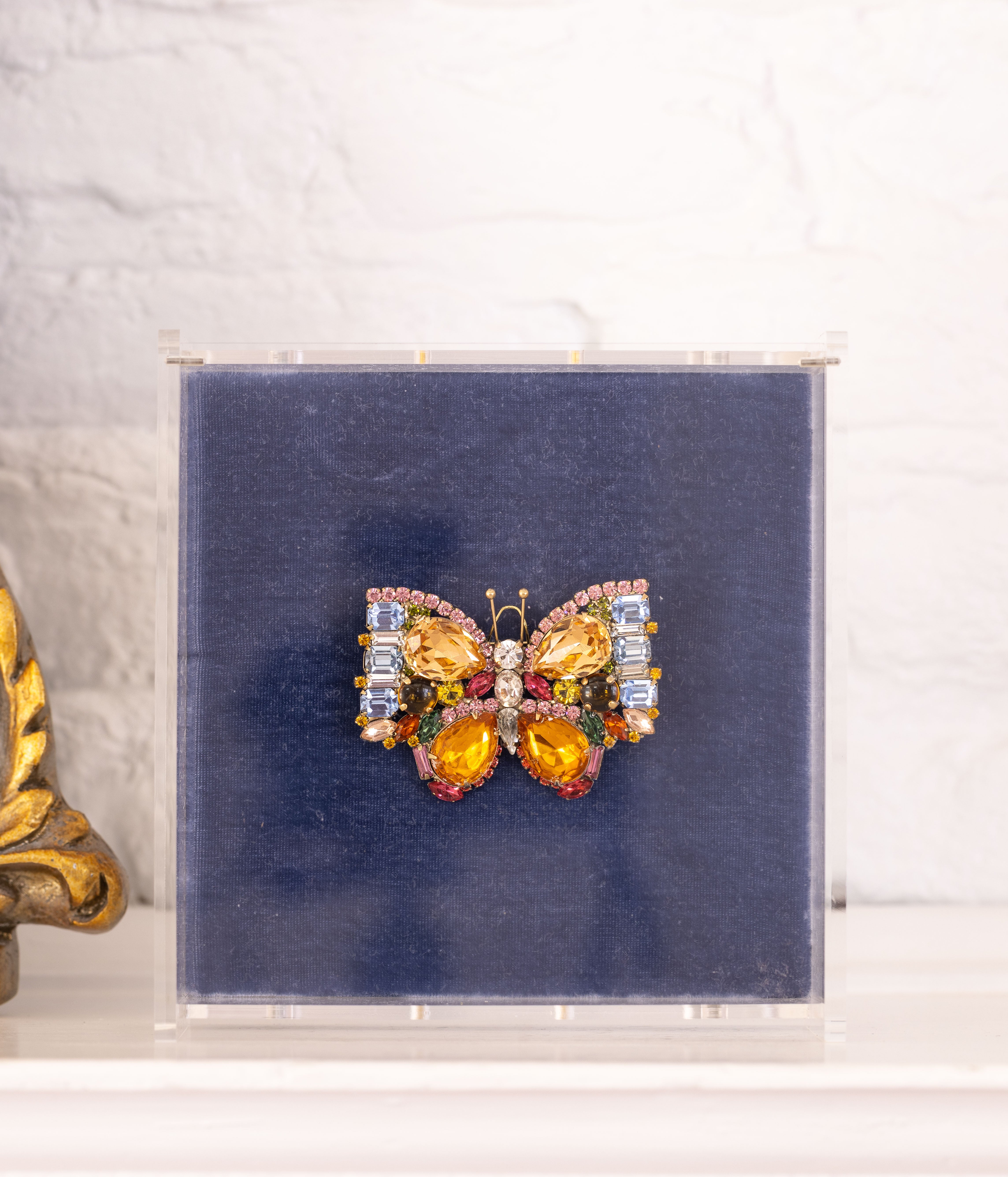 Medium  Butterfly in Topaz / Light Peach / Light Sapphire