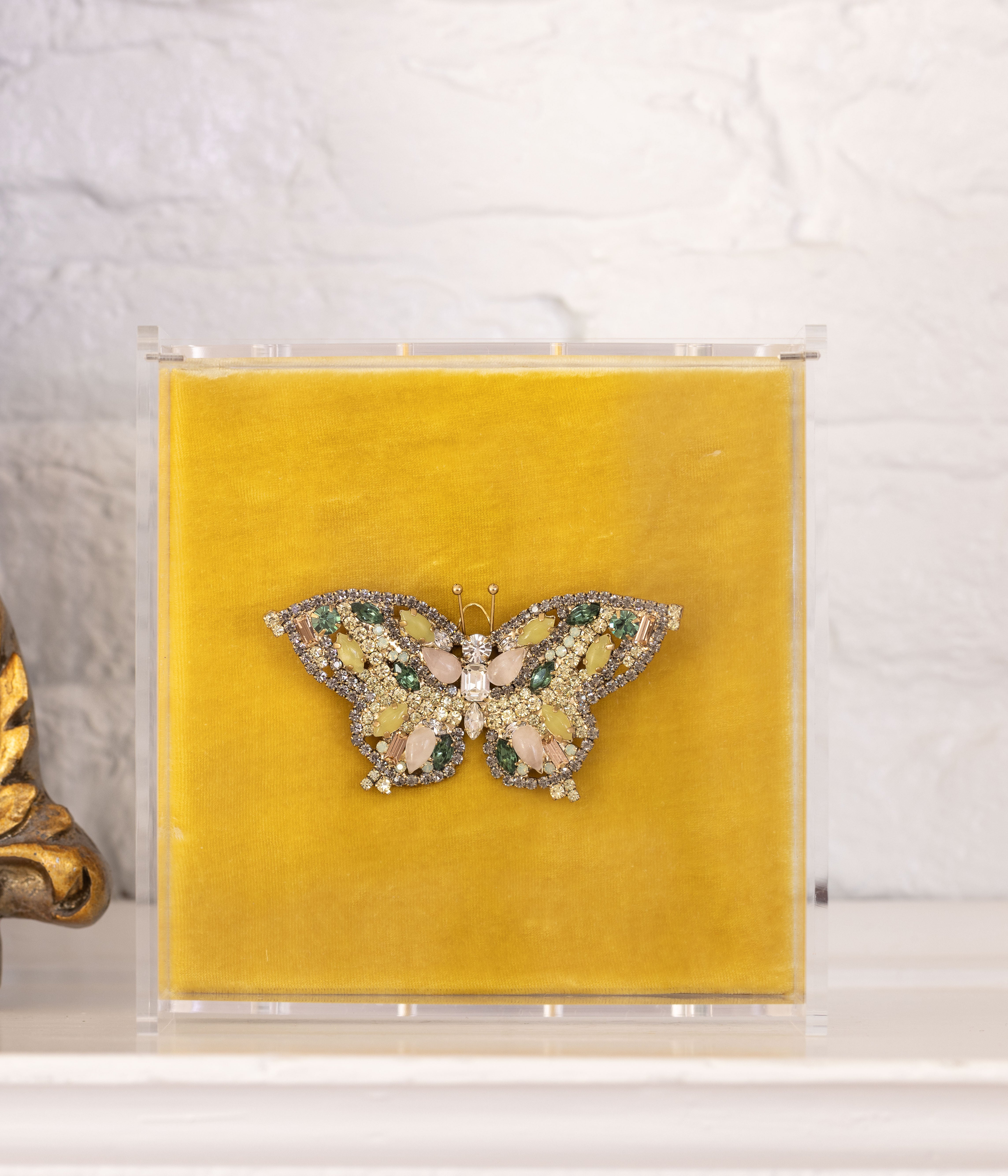 Medium Butterfly in Light Green Jade / Rose Quartz / Jonquil