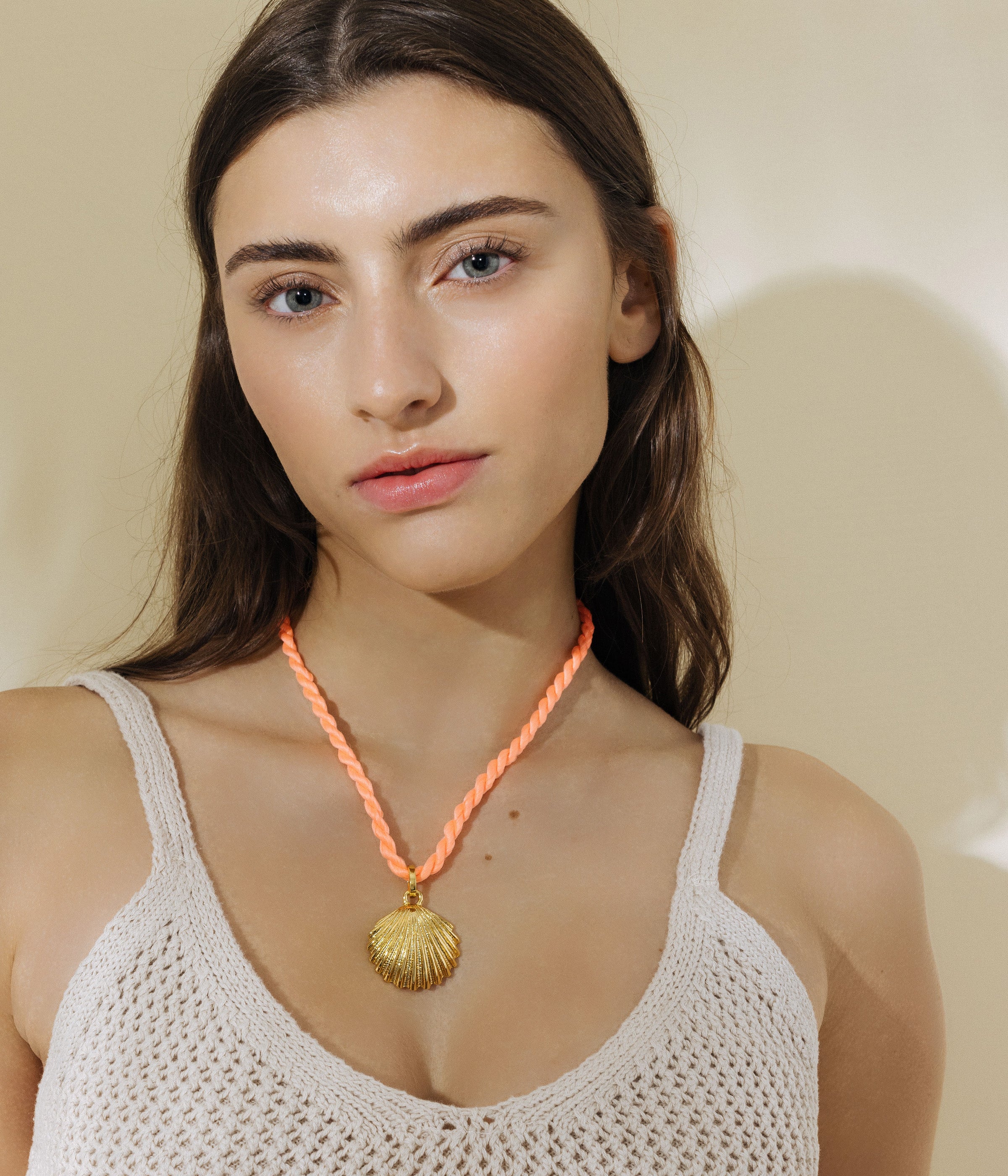 De la Mer Shell Pendant