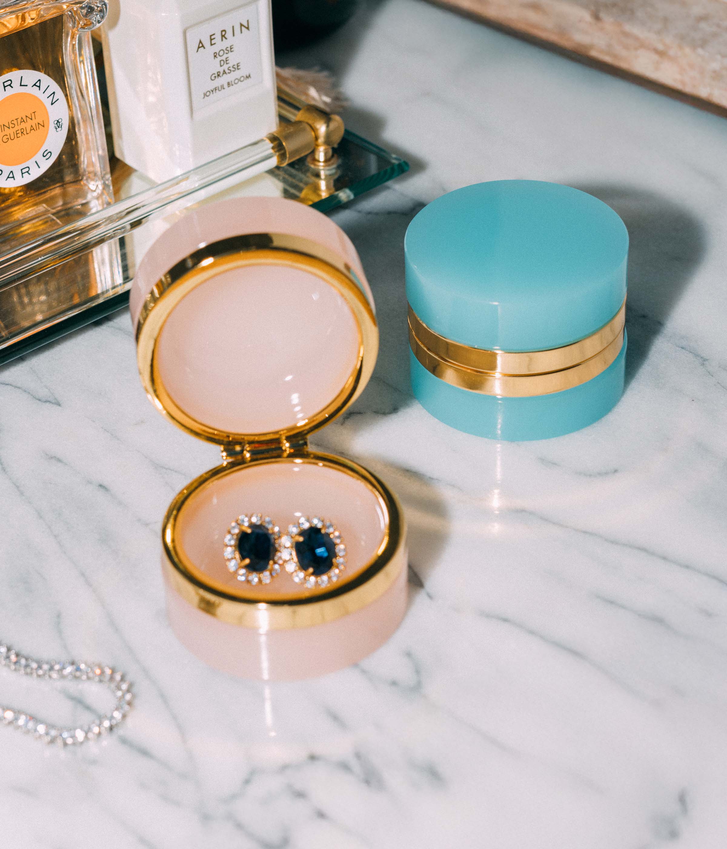 Small Round Aqua Opaline Glass Box