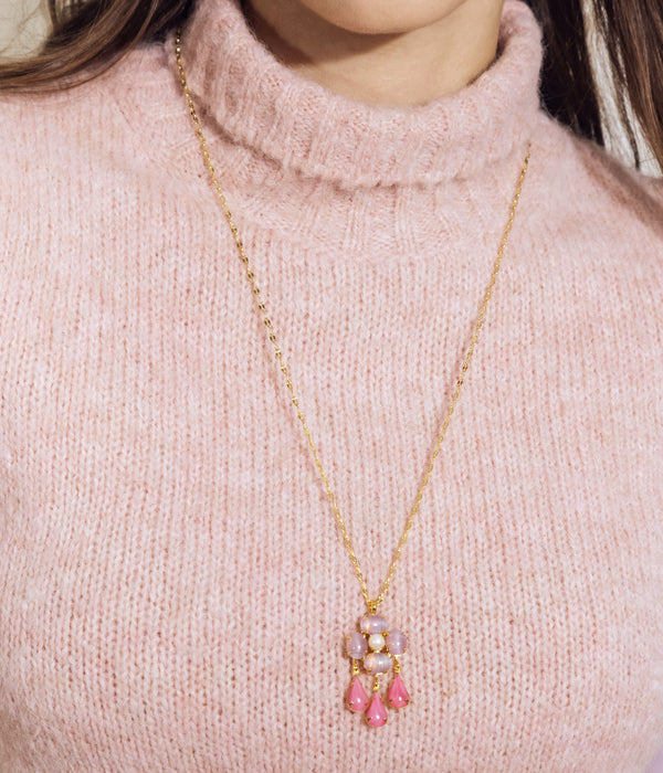 Ari Pendant Necklace