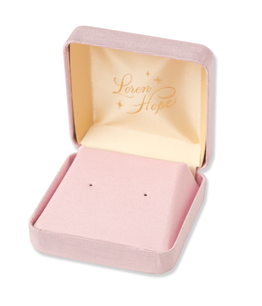 DoDo / Natura / anello fiore / oro rosa 9 kt, smalto madreperla e diamante bianco DoDo / Natura / anello fiore / oro rosa 9 kt, smalto madreperla e diamante bianco